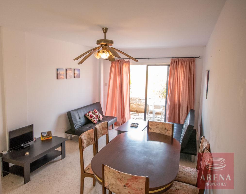2 bed th for rent in Kapparis - living area