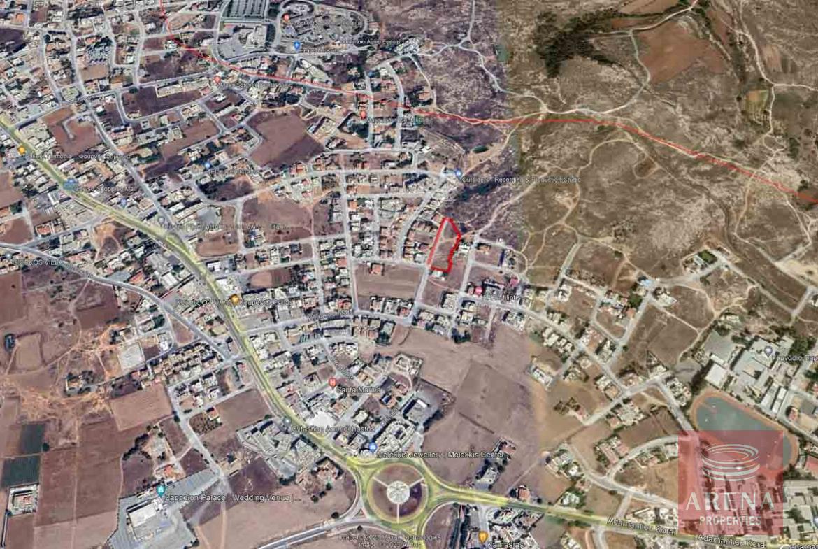 Paralimni plot to buy