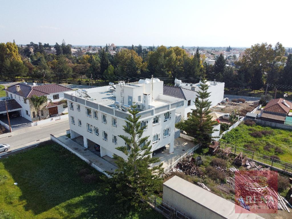 2 BED APT IN KITI TO BUY