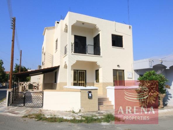 SEMI-DETACHED HOUSE IN ARADIPPOU