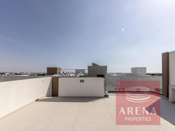 1 PENTHOUSE 6702 39