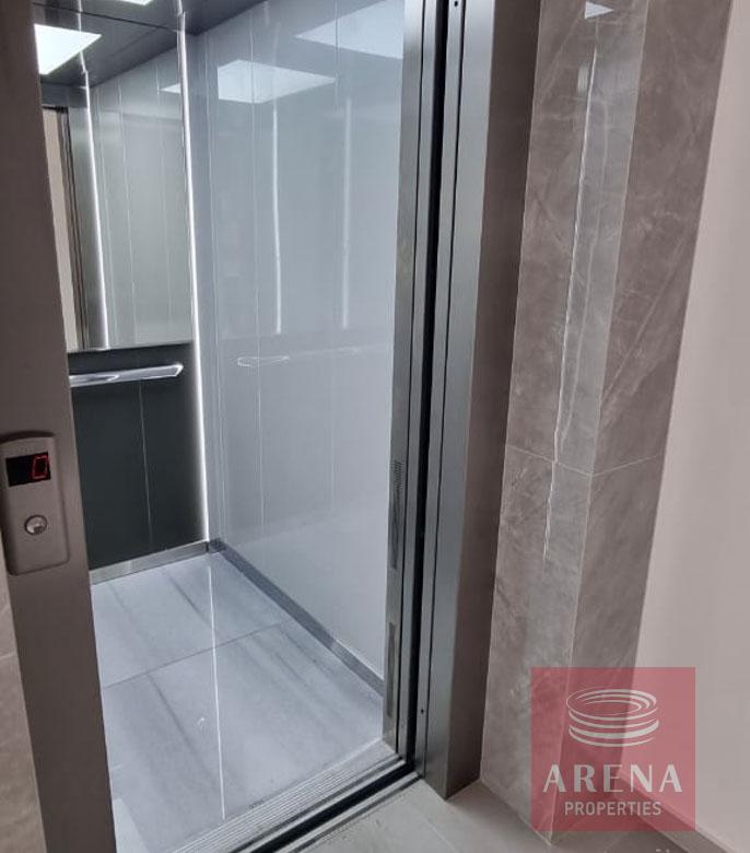 2 BED APT IN LARNACA - ELEVATOR