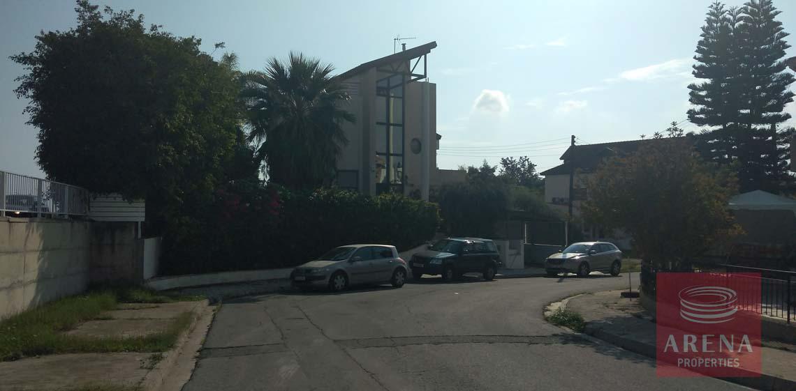 4 bed villa in Larnaca for sale