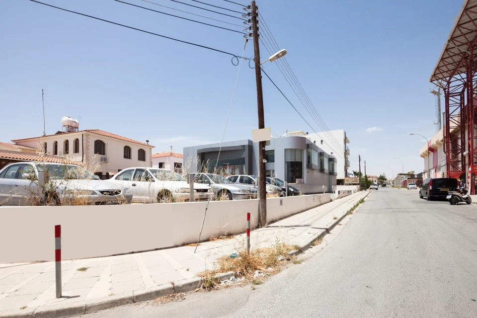 shop in sotiros to buy