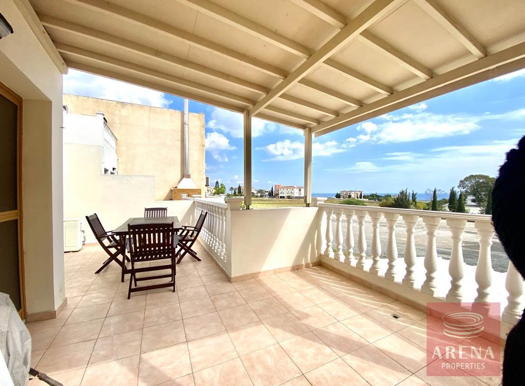 3 bed apt for sale in Paralimni