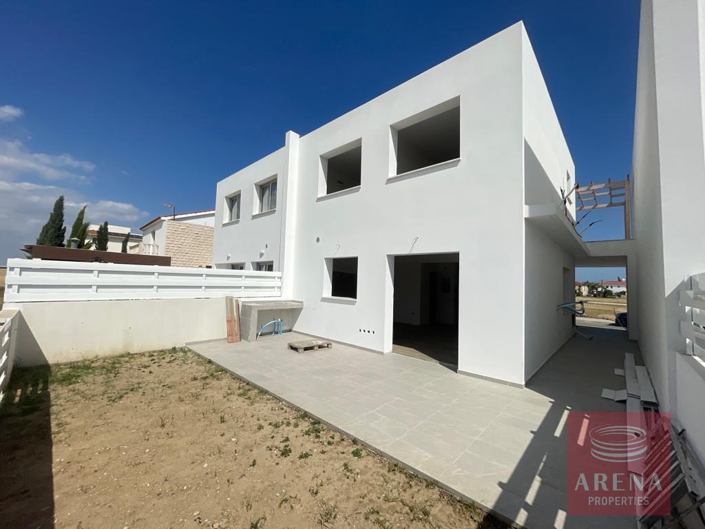 3 bed villa in kiti