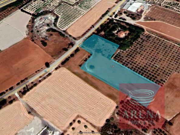 Land in Alethriko