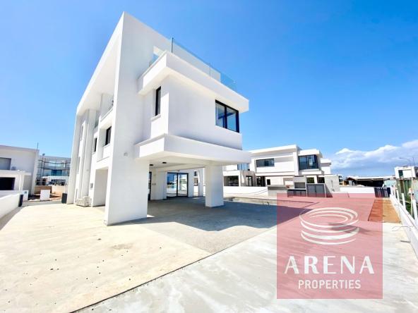 Villa in Pernera