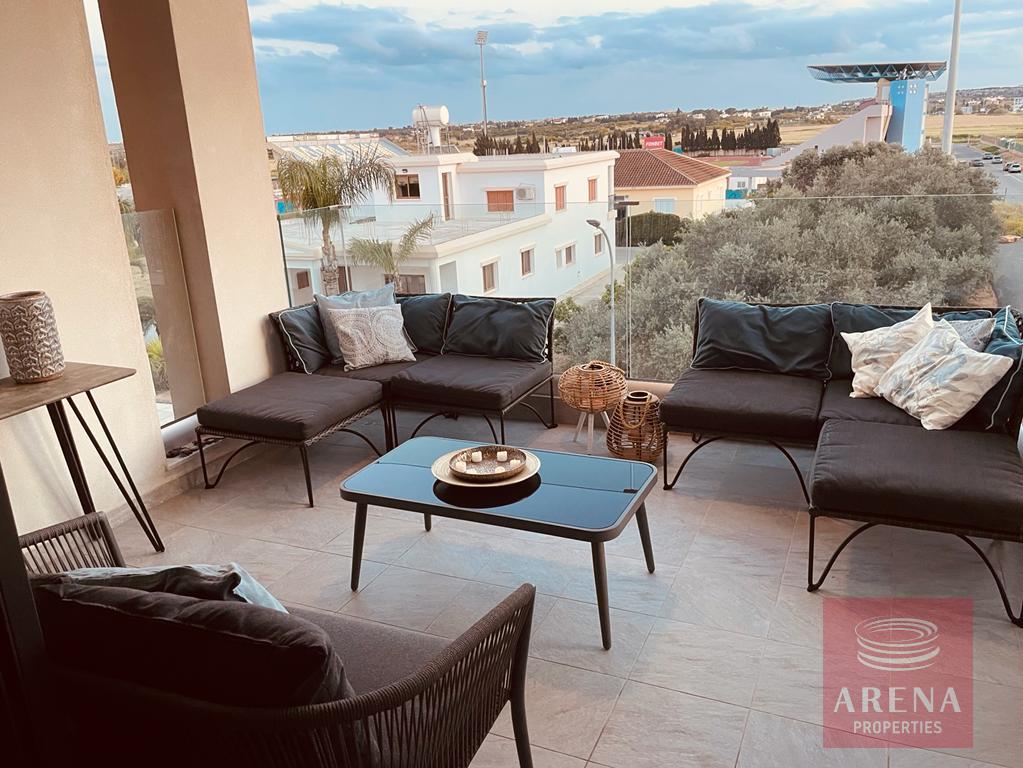 2 BED APT IN PARALIMNI - VERANDA