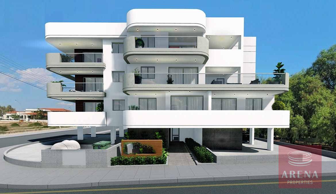 2 bed apt in aradippou