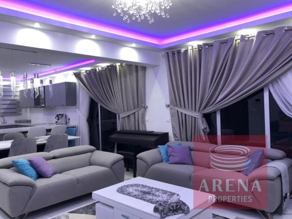 3 bed apt in drosia