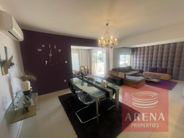 2 bed apt for sale in Derynia - living area