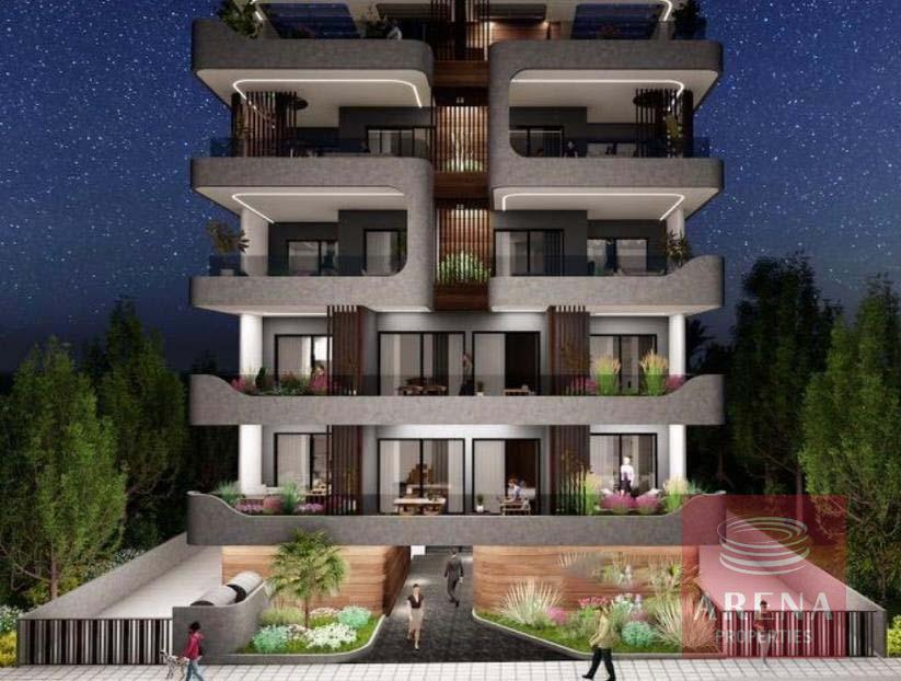 2 bed apt in Marina Area to buy