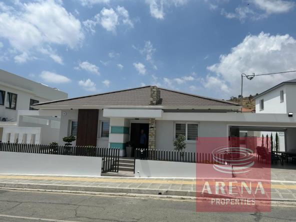 3 BED BUNGALOW IN OROKLINI