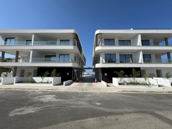 1 APTS PARALIMNI 7035 10