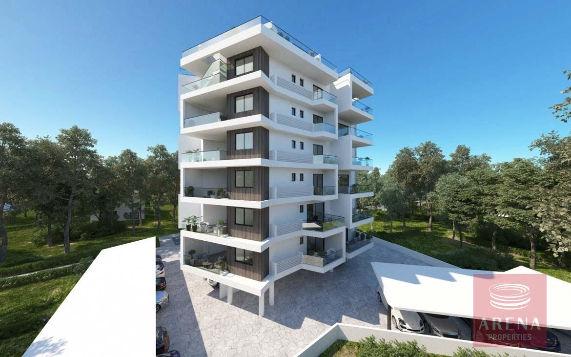 2 bed apt in makenzy for sale