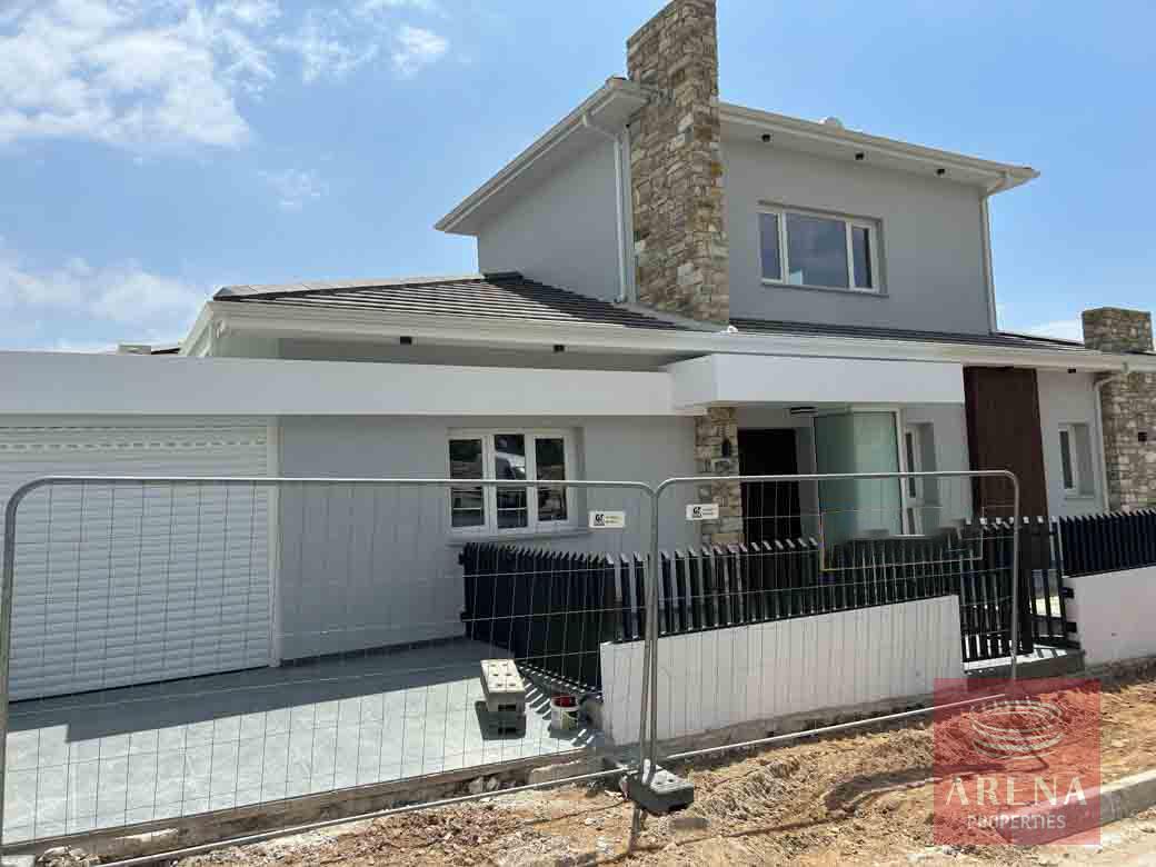 3 bed villa for sale in Oroklini - detached