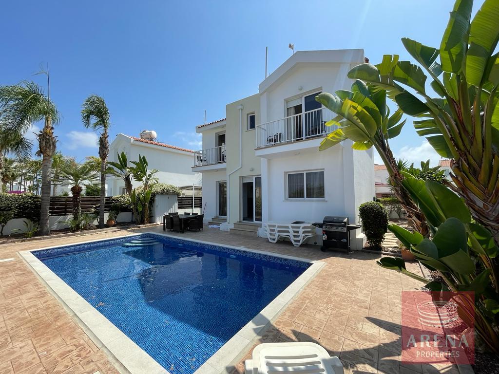3 bed villa in protaras for sale