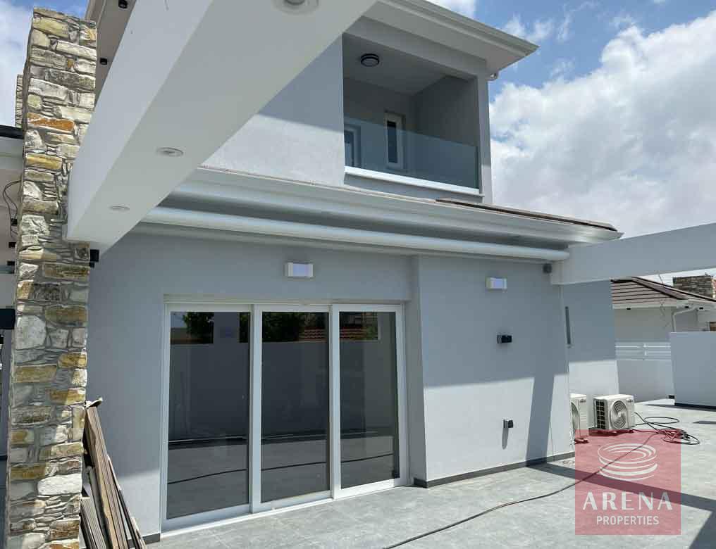 house to buy in Oroklini