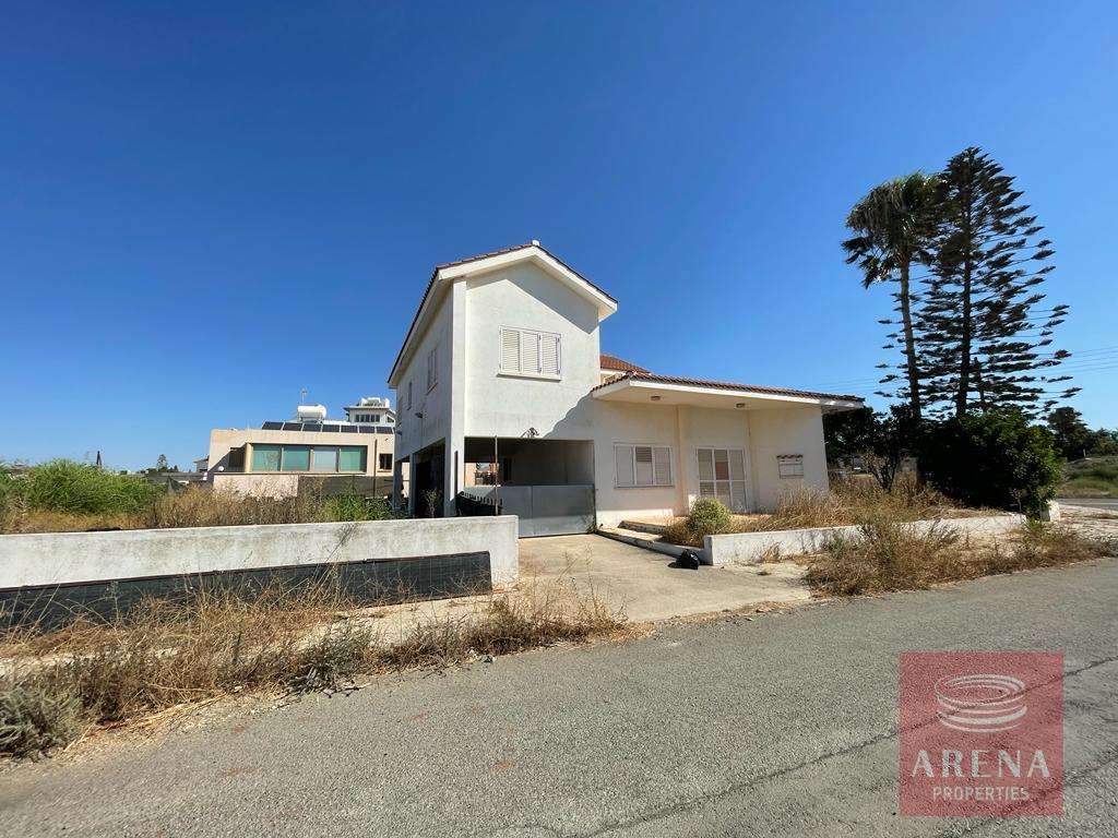 4 bed villa in Sotira