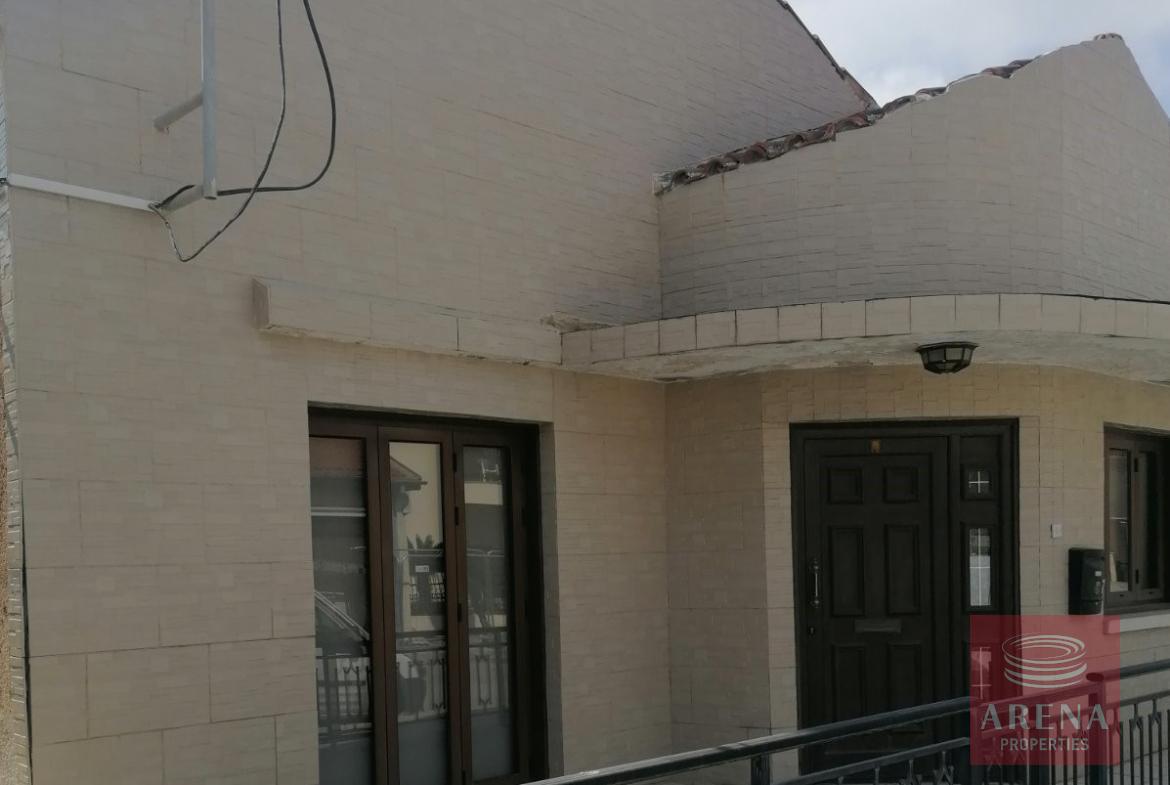 bungalow in chrysopolitissa for sale