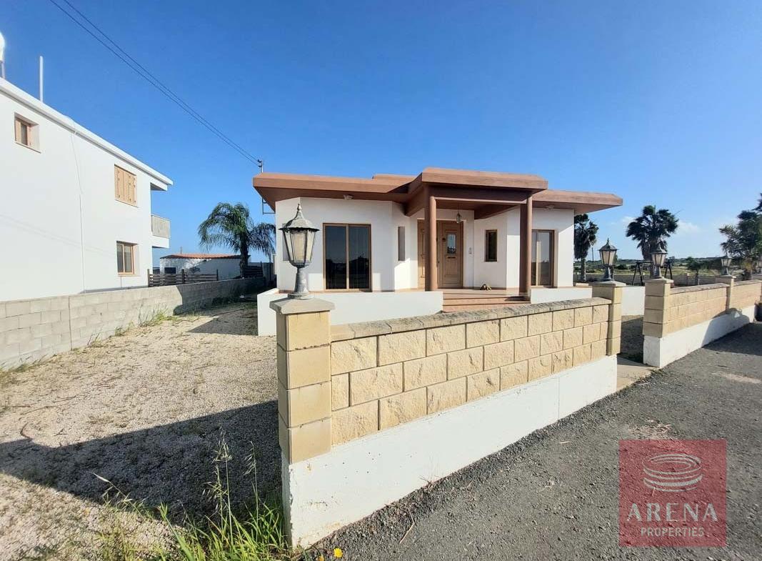 6 BED VILLA IN xYLOFAGOU