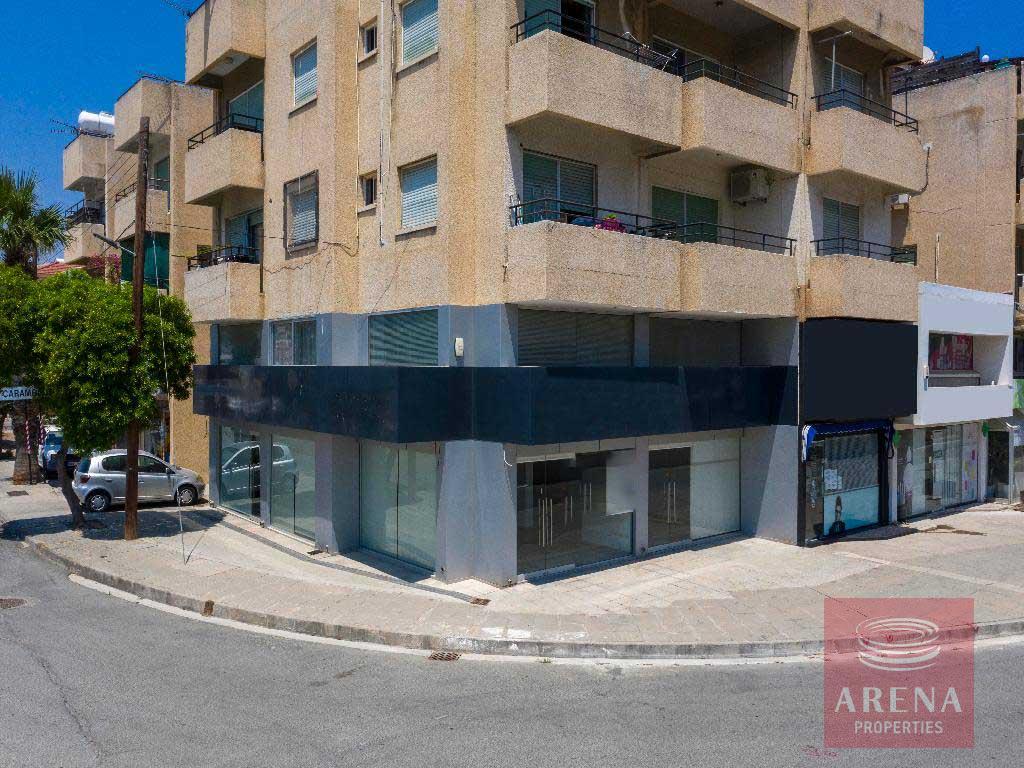 1 SHOP IN LARNACA 7279