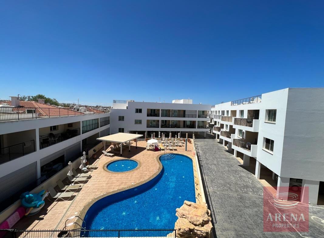 2 BED APT IN kAPPARIS