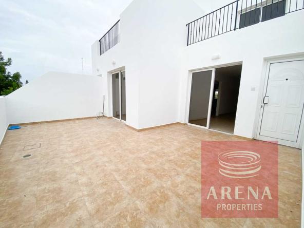 1 2 BED APT LIOPETRI 7437