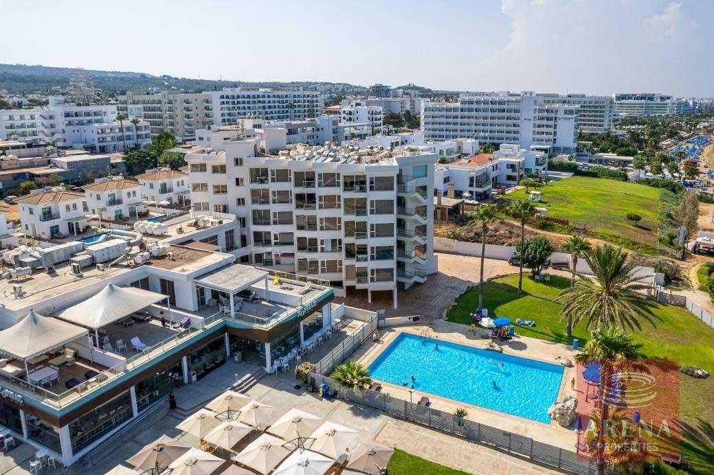 2 bed apt in Protaras