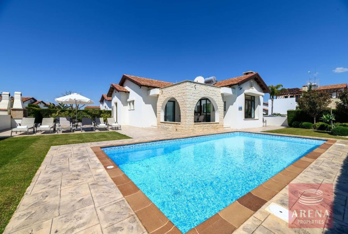 3 BED BUNGLOW IN AYIA THEKLA