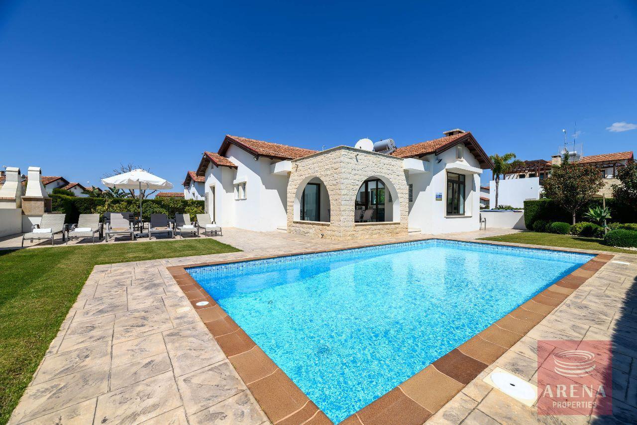 3 BED BUNGLOW IN AYIA THEKLA