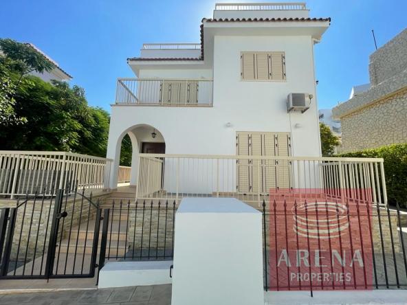 3 BED VILLA IN AYIA TRIADA