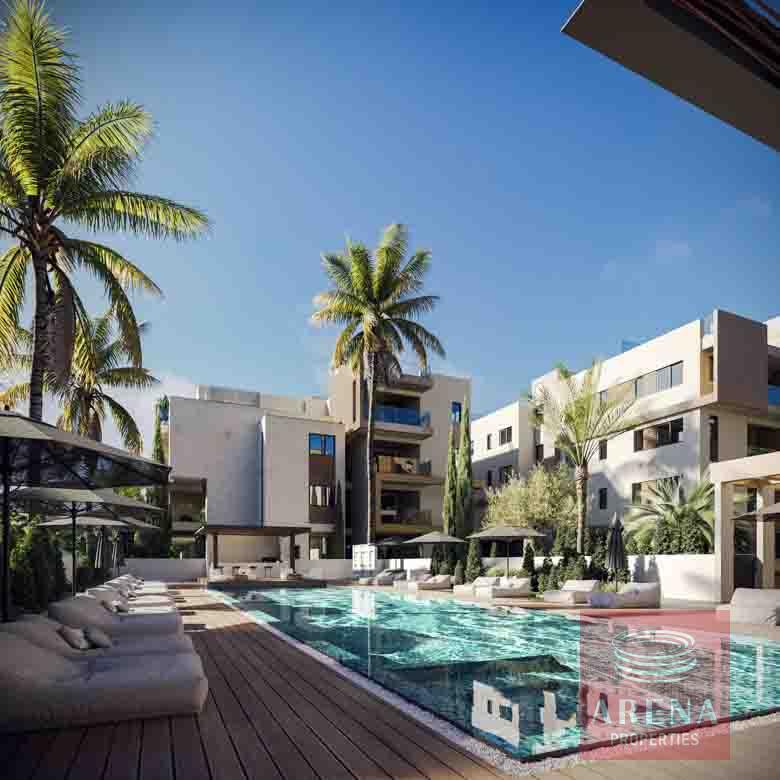 3 bed apt in livadia