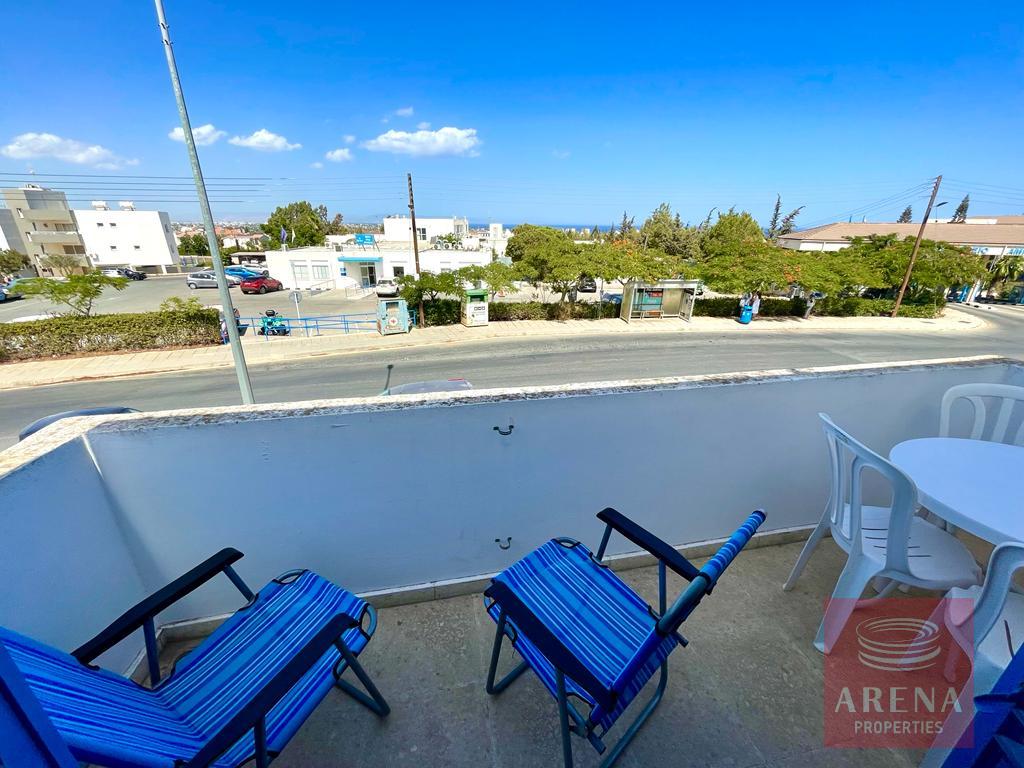 15 3 BED APT DERYNIA 7442