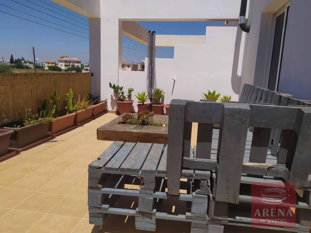 2 bed apt in Paralimni - veranda