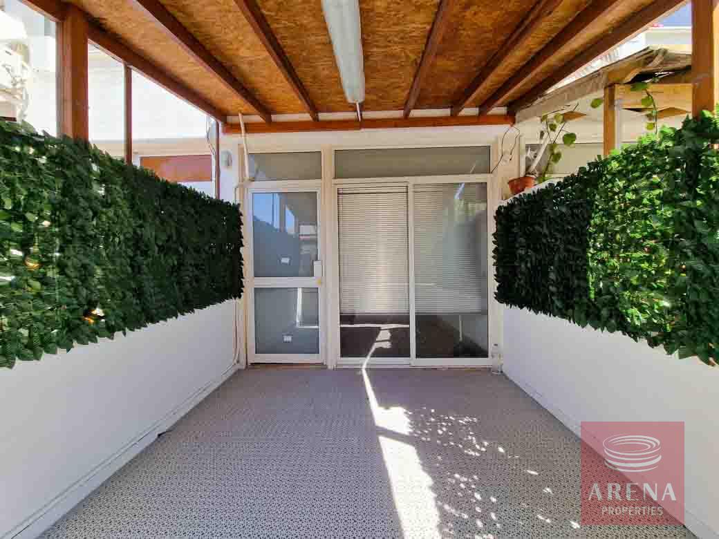 2 bed th in Oroklini for sale