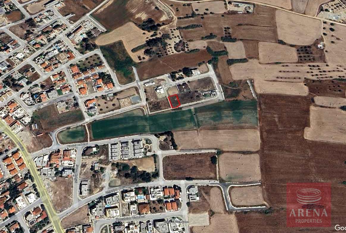 plot in Oroklini for sale