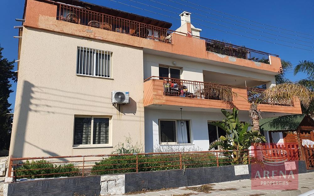 2 BED APT IN PERVOLIA