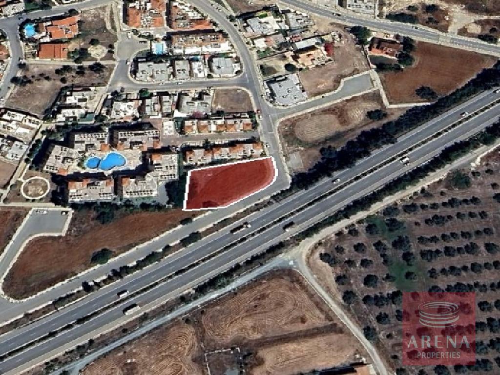 land in oroklini for sale