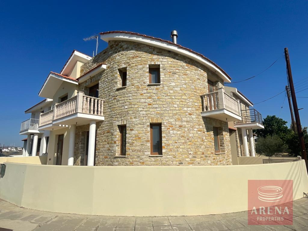 semi-det villa in pervolia to buy