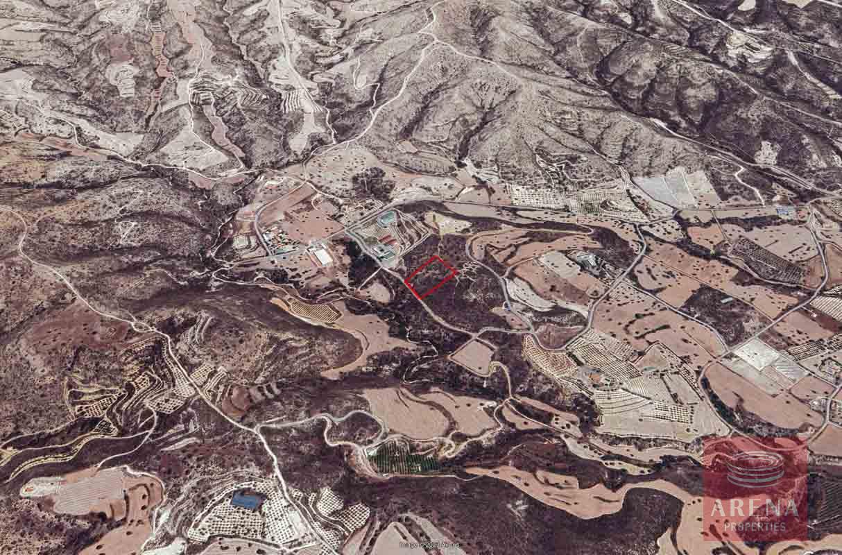 LAND IN SKARINOU FOR SALE