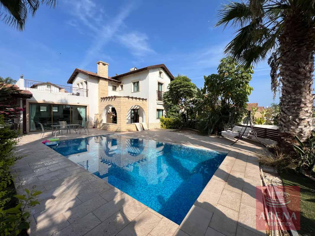 villa in ayia thekla