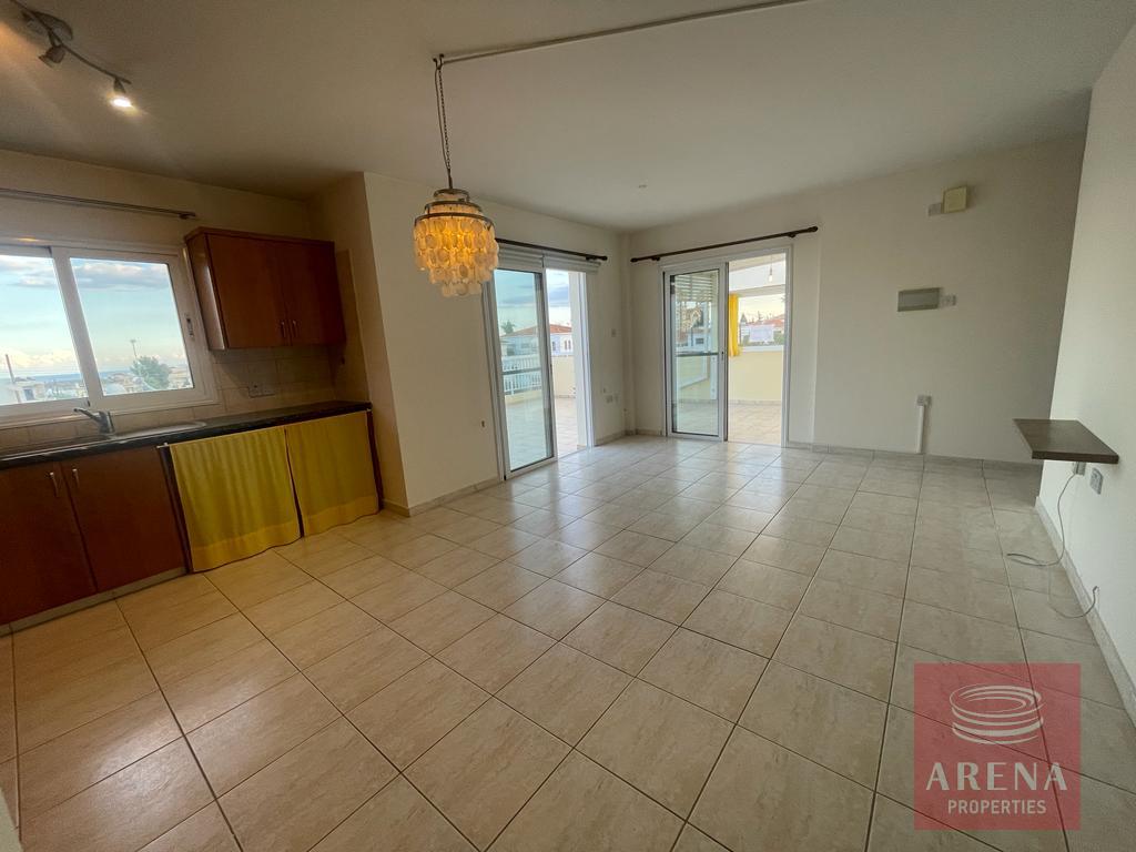 2 BED APT IN NPARALIMNI FOR RENT