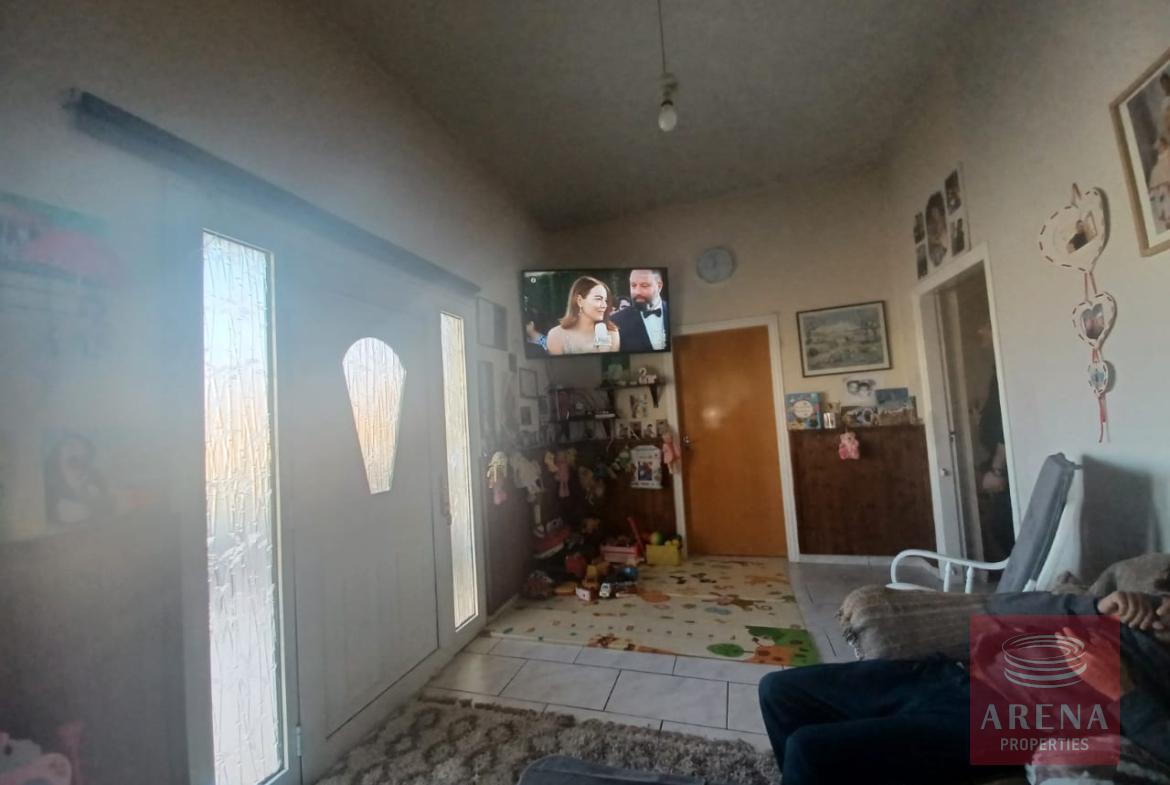 BUNGALOW IN XYLOTIMPOU