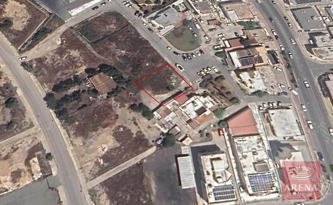 Plot for sale in Paralimni