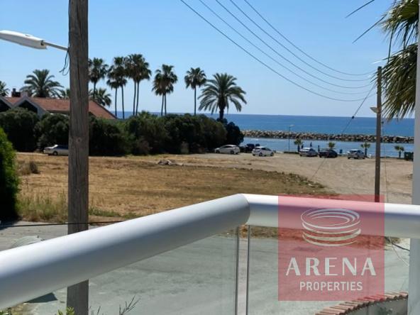 3 2 BED HOUSE FOR RENT 7747