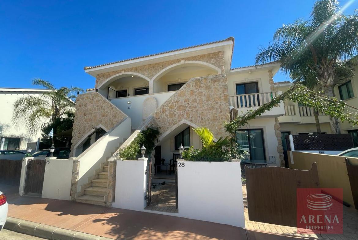 2 BED APT IN aVGOROU FOR SALE