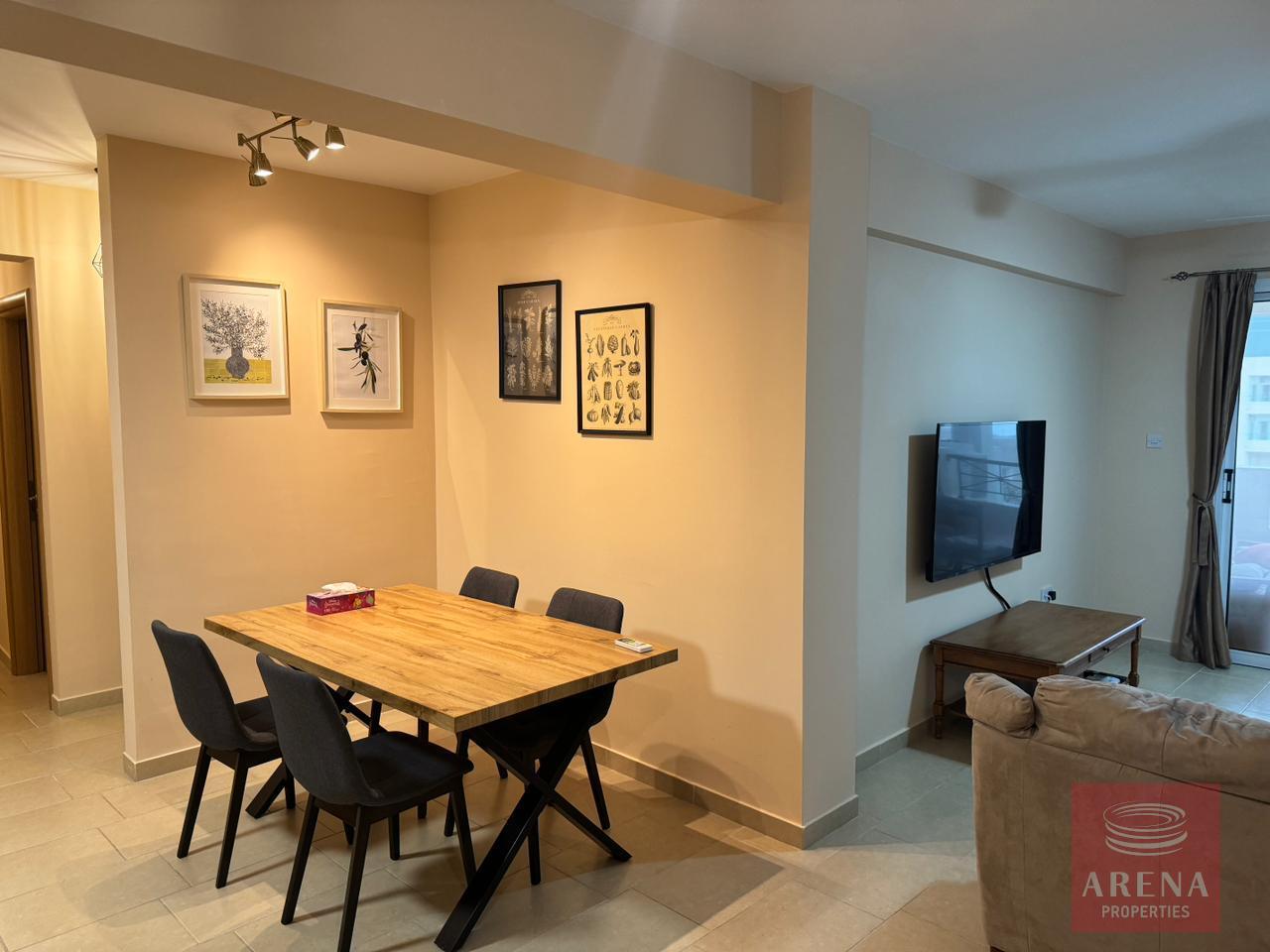 2 bed apt in oroklini for rent