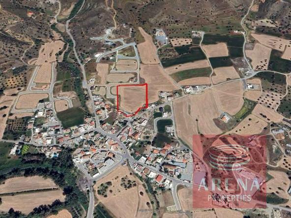 LAND IN PSEVDAS